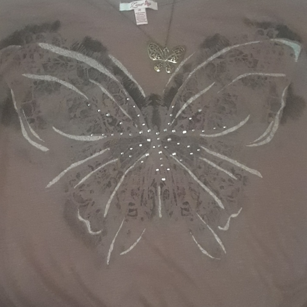 Juniors medium butterfly cold shoulder EUC MEDIUM